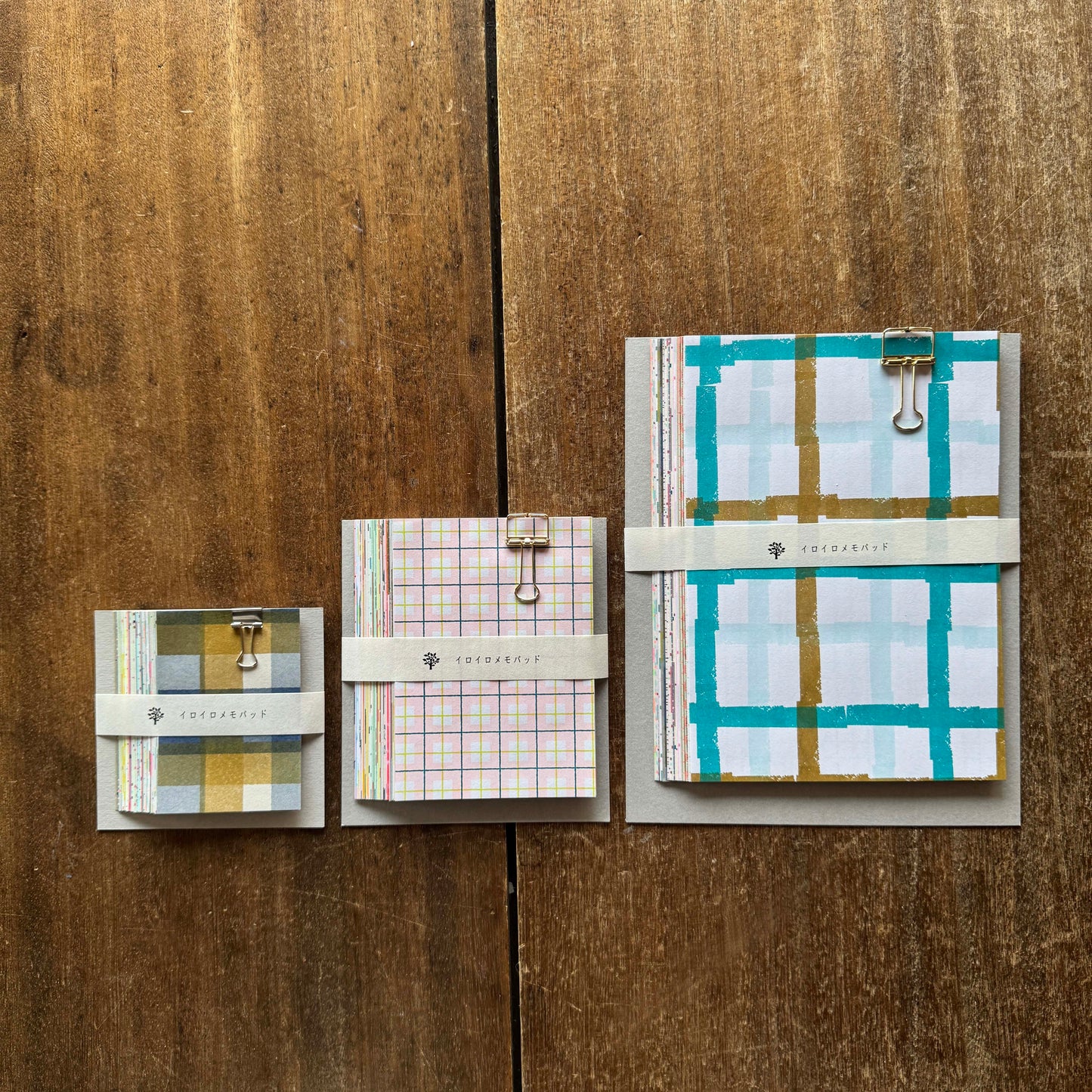 イロイロメモパッド チェック L