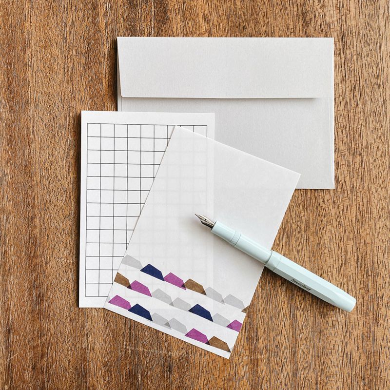 Letter set with a few words for adults (5 pcs)