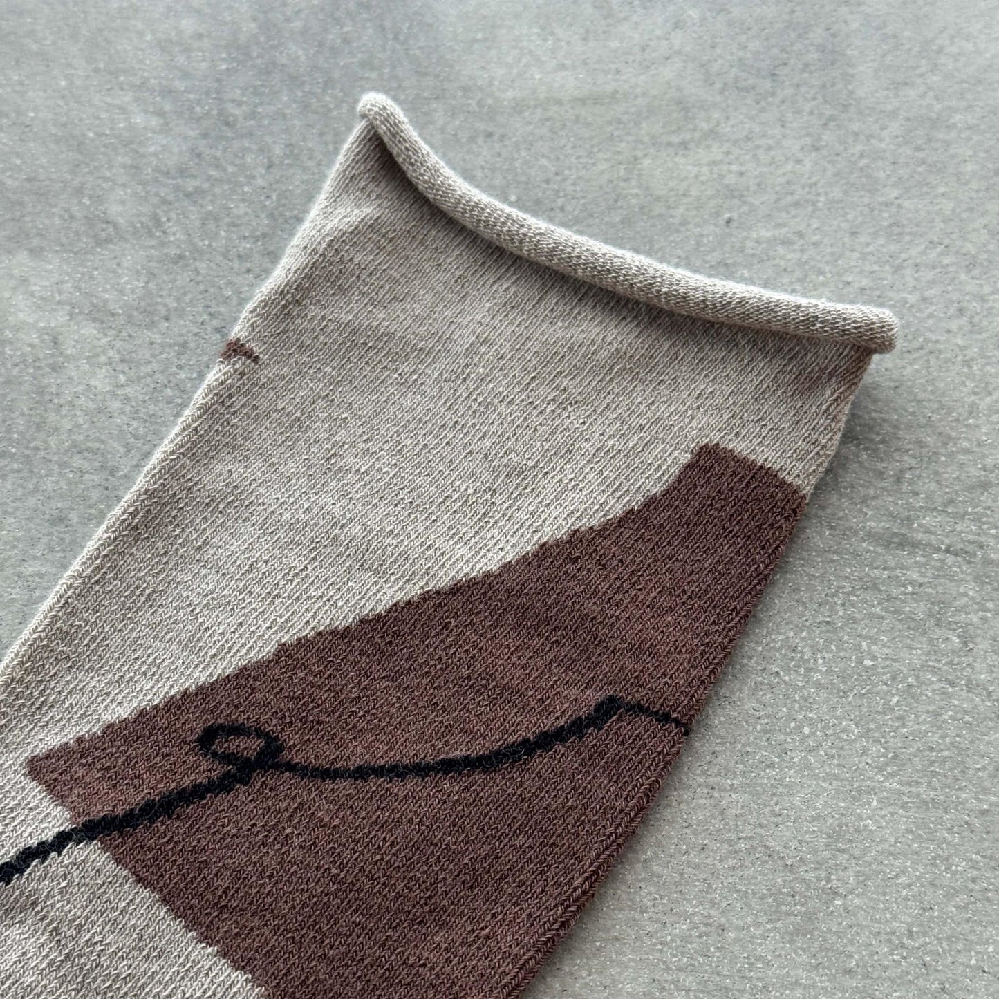 salvia × 水縞 ふんわりくつした らくがき グレー