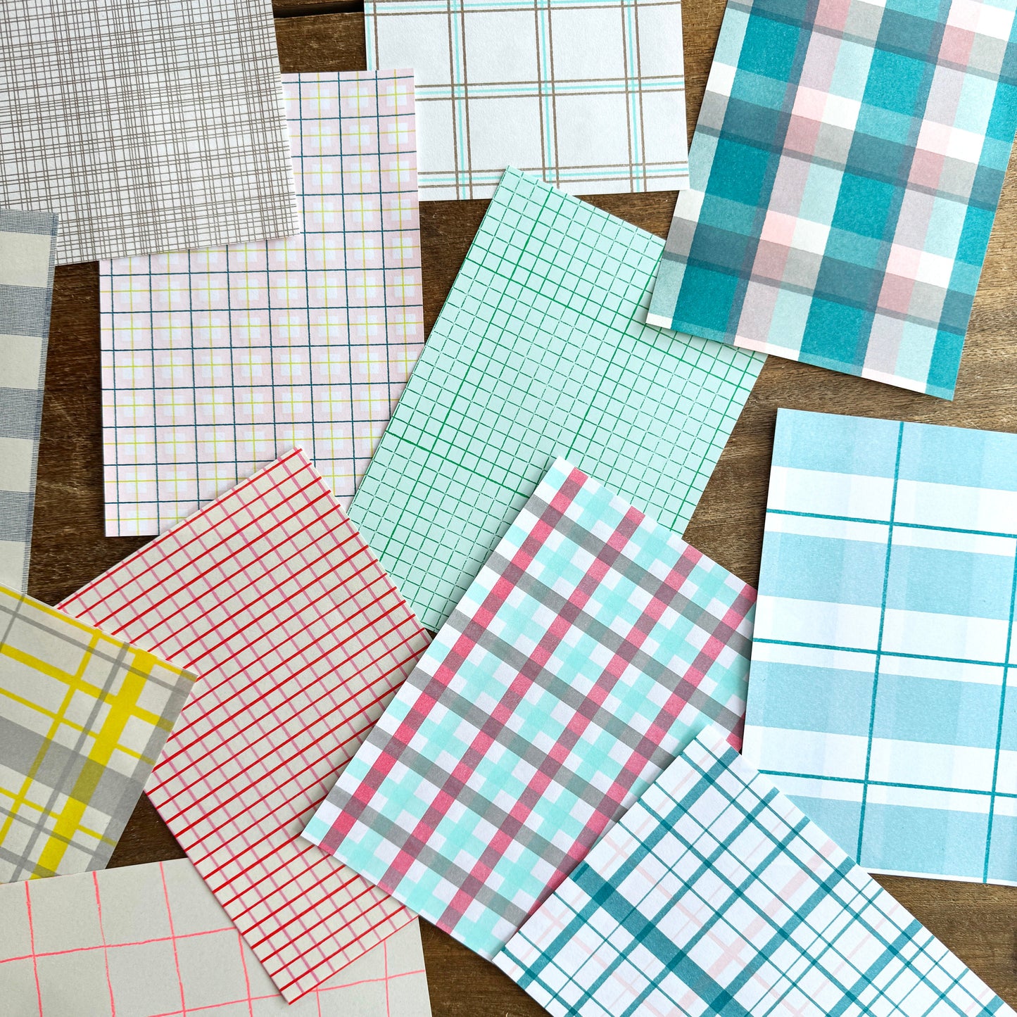 イロイロメモパッド チェック L